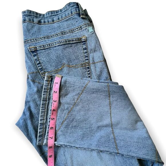 Azzure jeans Y2K crisscross pattern mid-rise jeans size 33 - Picture 8 of 10